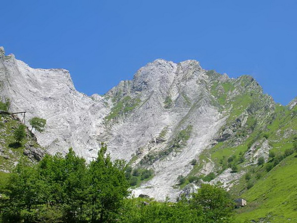Ferrata al Monte Contario (da Rifugio Serenaia)